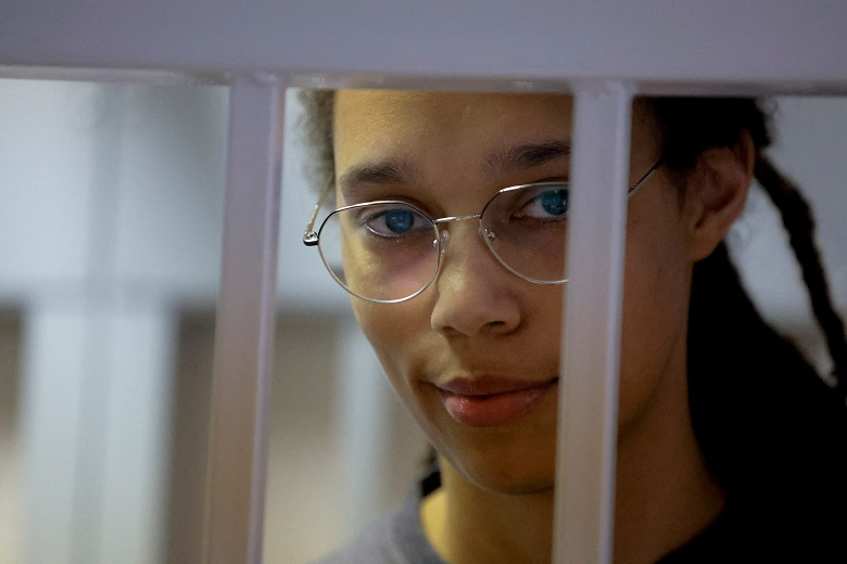 Brittney Griner, que foi detida no aeroporto Sheremetyevo de Moscou REUTERS/Evgenia Novozhenina/Pool/File Photo