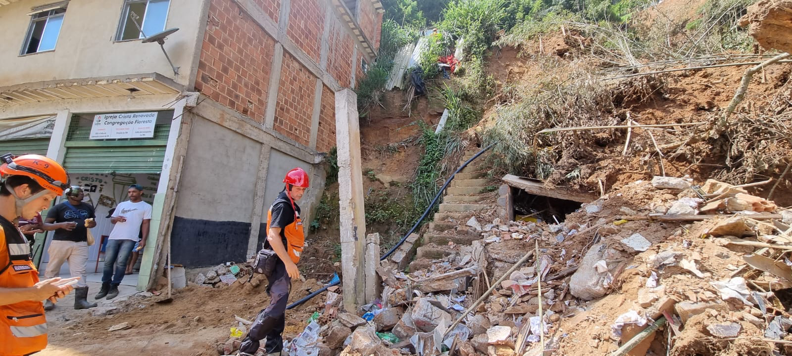 Trabalhos de buscas já duram quase duas semanas Divulgação/Prefeitura de Petrópolis