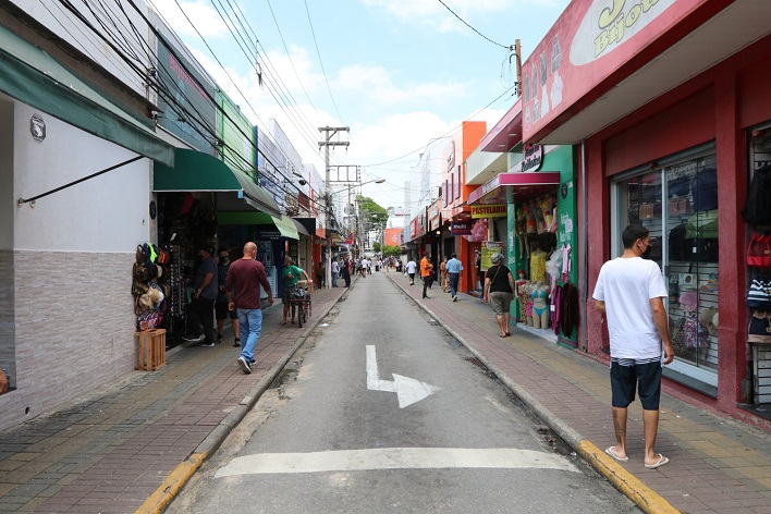  Rua dos Correios fechada em Jacareí para compras de Natal  Prefeitura 