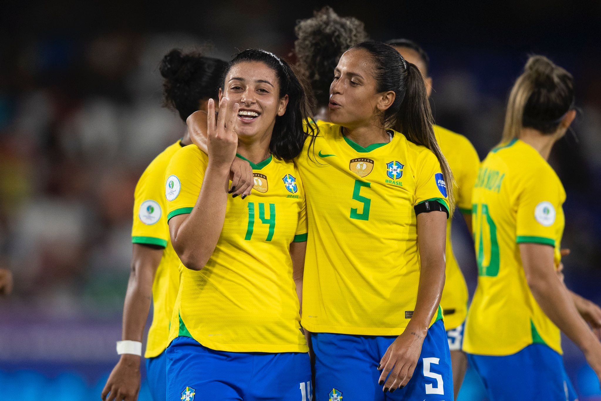 Duda Santos e Duda Sampaio comemorando o gol Thais Magalhães/CBF