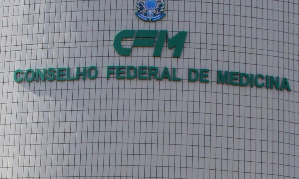 Conselho Federal de Medicina (CFM) Conselho Federal de Medicina (CFM)