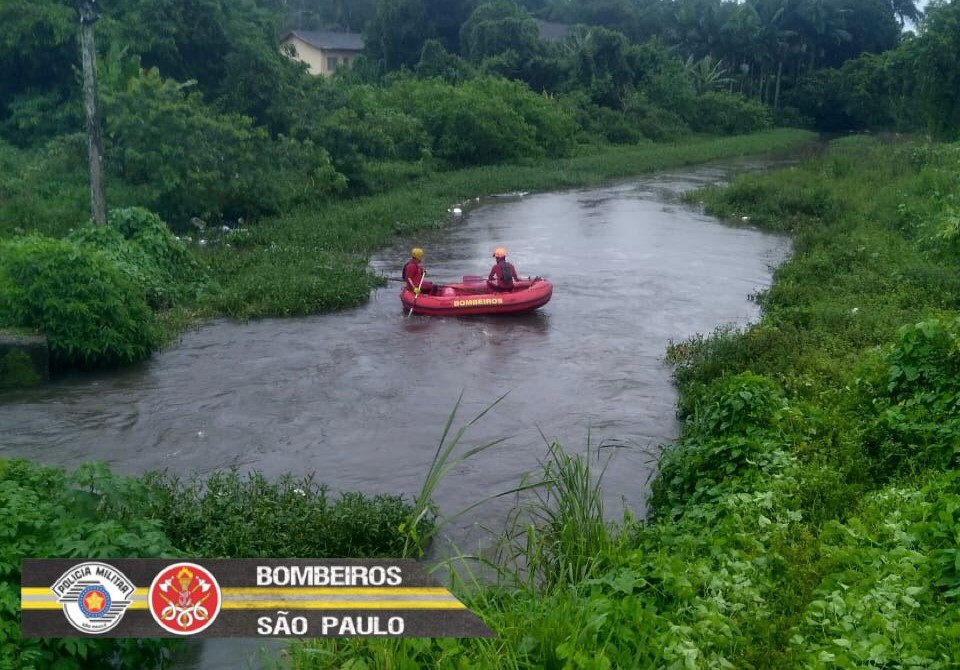 Buscas por homem que caiu em bueiro em Ubatuba entram no quarto dia Divulgação/Corpo de Bombeiros