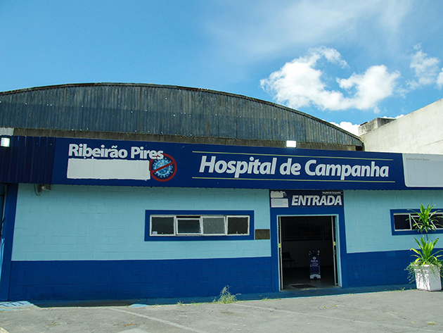 O município conta com apenas um Hospital de Campanha que operou com 100% de capacidade por 30 dias Roberto Sungi/Futura Press/Folhapress