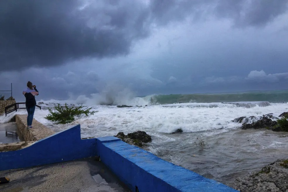 Furacão Ian deixa Cuba sem energia e estragos ainda desconhecidos Foto: Reuters