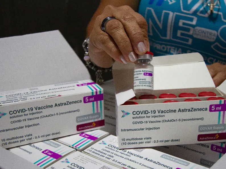 Fiocruz entrega mais 4 milhões de vacinas ao Ministério da Saúde  