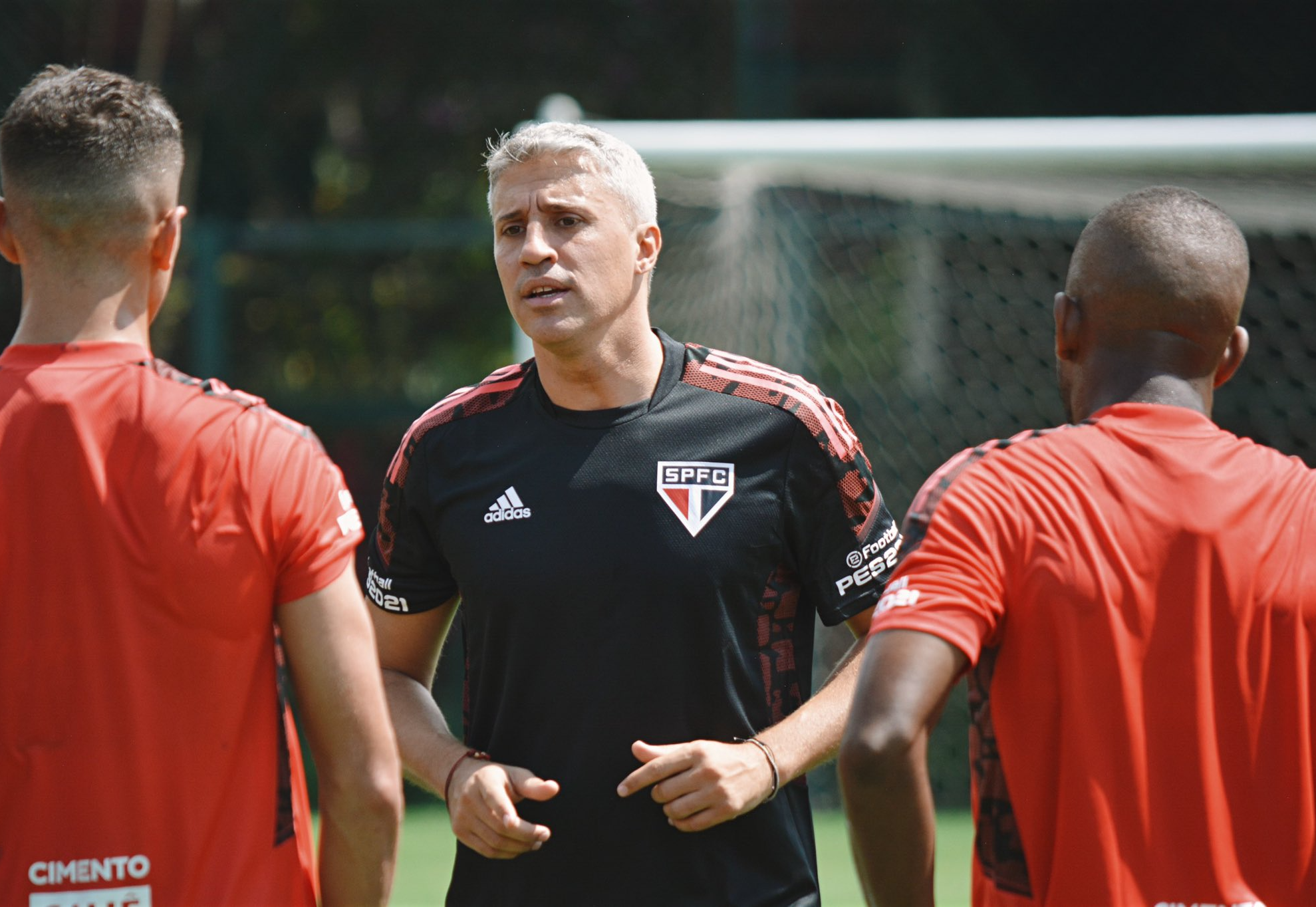 Argentino vai se acostumando ao calendário do futebol brasileiro Reprodução/Twitter/São Paulo FC