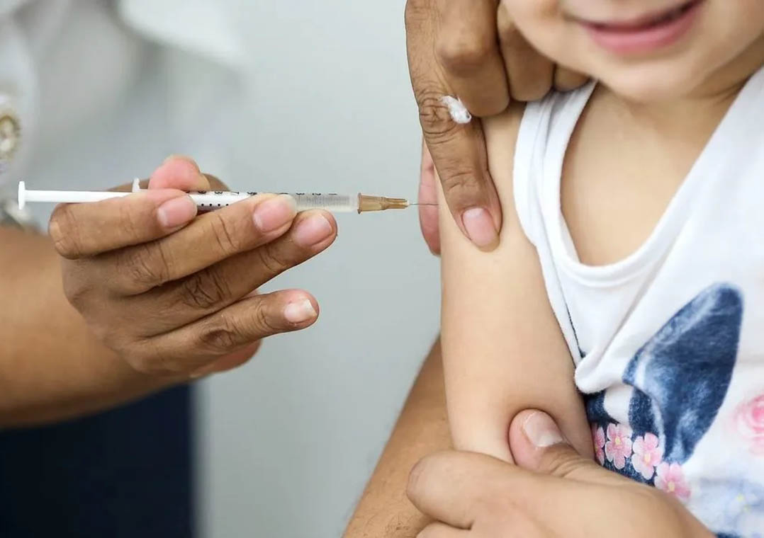 Mais de 80% dos pais pretendem vacinar filhos de 5 a 11 anos no estado de SP