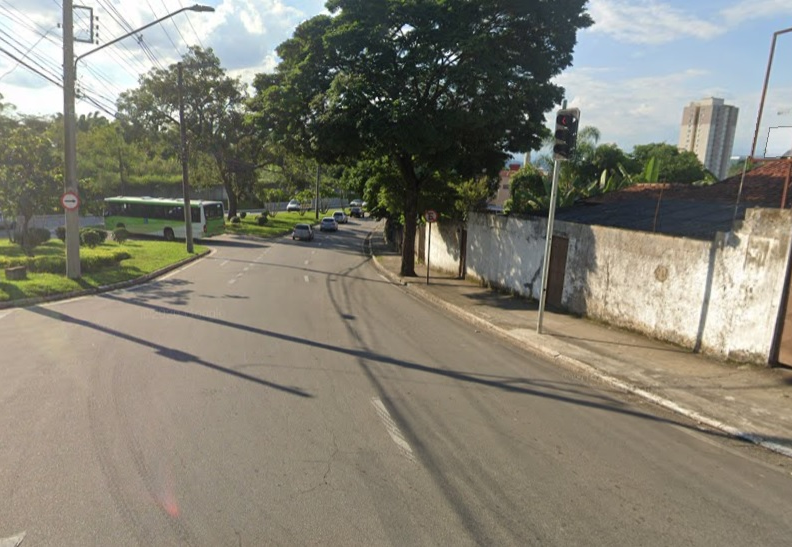 Buffet fica na Avenida dos Astronautas, em São José dos Campos Reprodução/Google Maps