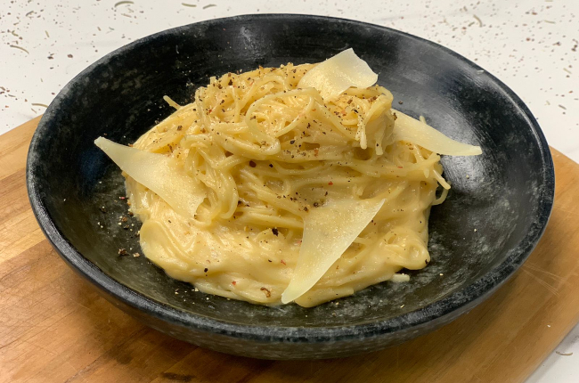 Macarrão cacio e pepe | Band Receitas