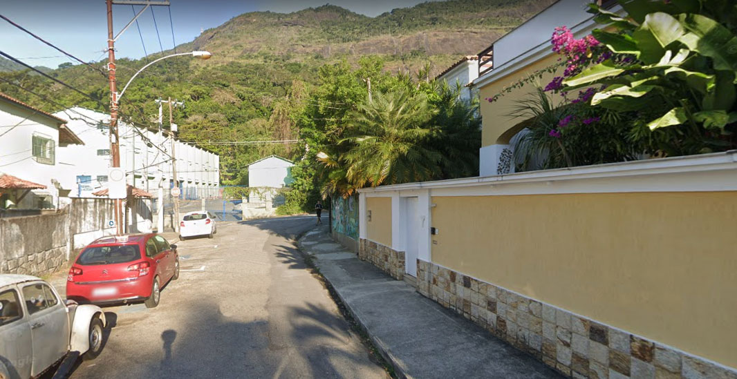 Ataque aconteceu na Rua Fontes Castelo, no Alto da Boa Vista Google Maps