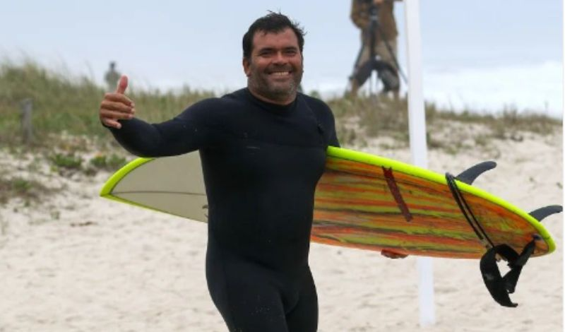Márcio Freire, surfista de ondas gigantes, morre após acidente em Nazaré |  Band