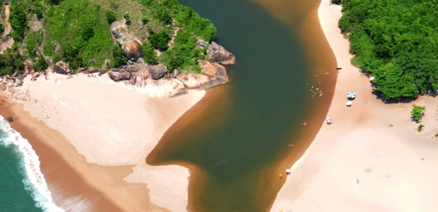 Praia do Capricórnio, em Caraguatatuba Divulgação/Prefeitura de Caraguatatuba