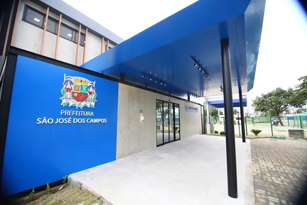 Polícia federal investiga fraude em vacinação contra Covid-19, em São José dos Campos