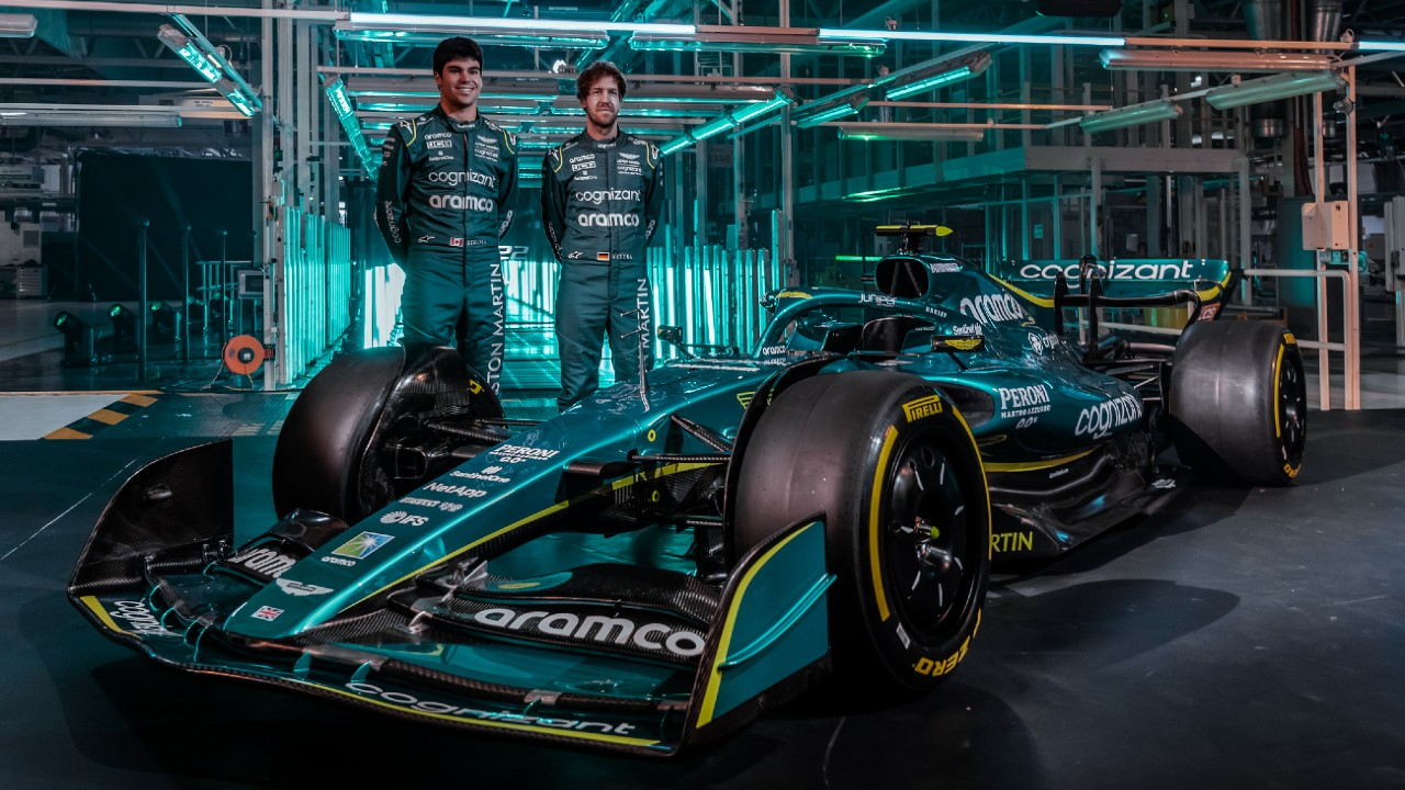 Bilionário celebra impacto comercial da presença da fabricante na categoria Aston Martin F1