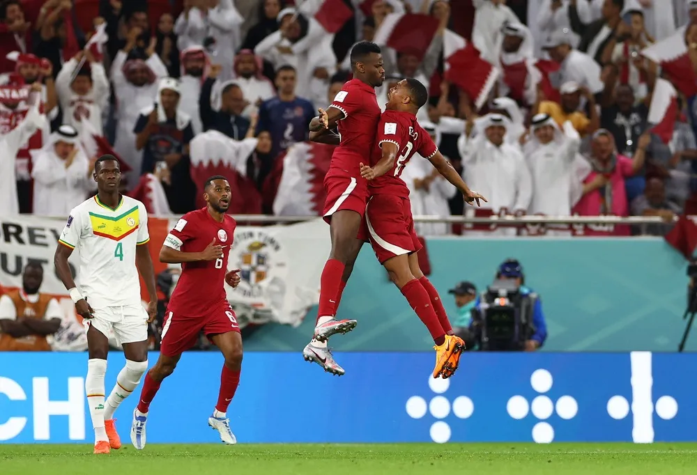 Senegal vence o Catar por 3 a 1 e segue vivo na Copa do Mundo - TV