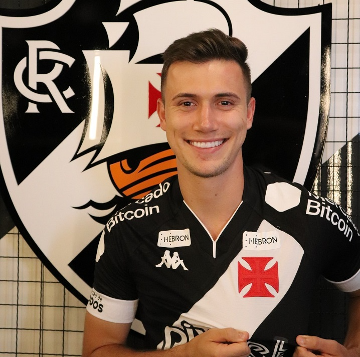 Vasco anuncia lateral Lucas Piton, ex-Corinthians, como quinto reforço para 2023 Vasco da Gama no Twitter