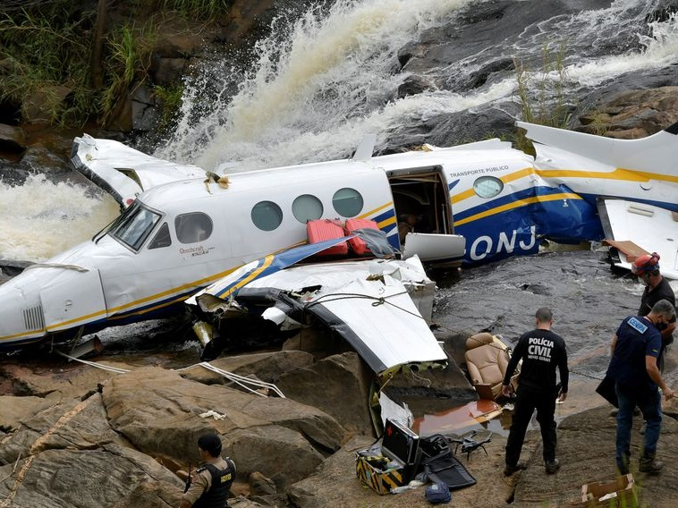 Avião que transportava Marília Mendonça se separou dos 2 motores Reuters