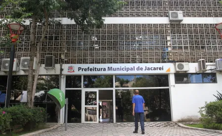 Prefeitura de Jacarei oferece 125 vagas para estágio 