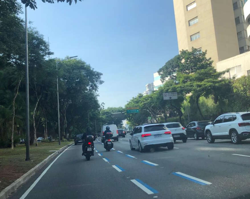 Avenida 23 de Maio está entre as quatro vias com maior número de motos em circulação em SP