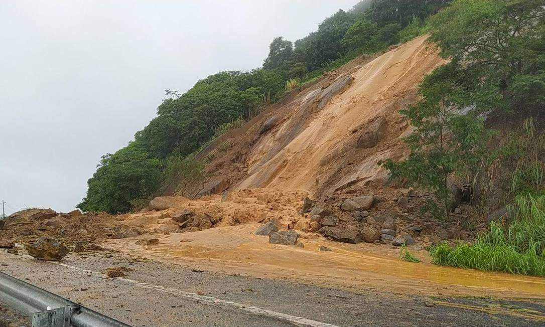 3 rodovias estaduais seguem bloqueadas por conta das chuvas em SP Foto: Divulgação/Polícia Rodoviária Federal