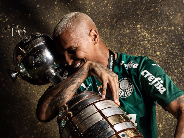 Torcedores do Palmeiras pedem estátua para o herói Deyverson