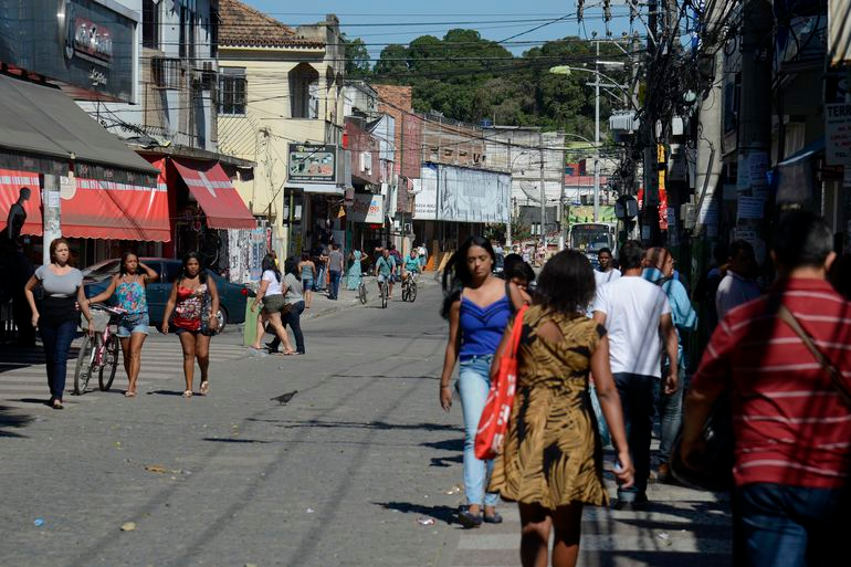 Todos os municípios da Baixada Fluminense, Niterói e São Gonçalo estão vivem epidemia Foto: Tomaz Silva/Agência Brasil