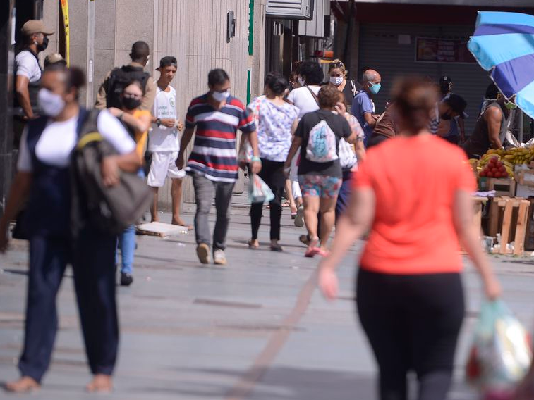 O país vacinou quase 60% da população adulta com pelo menos uma dose da vacina. Foto: Tomaz Silva/Agência Brasil