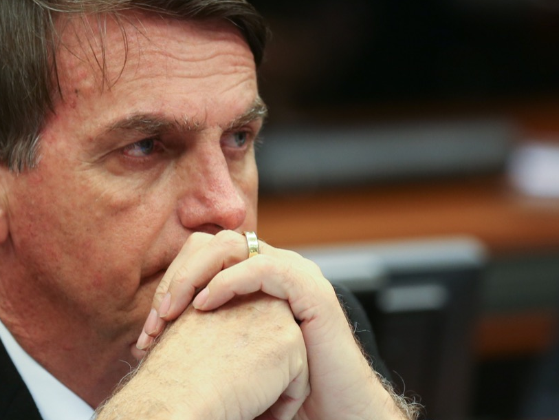 Bolsonaro anuncia novo Bolsa Família de R$ 300 para o ano que vem Fábio Rodrigues Pozzebom/Agência Brasil