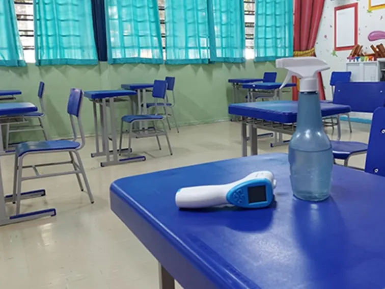 Aulas presenciais são suspensas em 60% das escolas de Guarulhos por greve de funcionários de limpeza