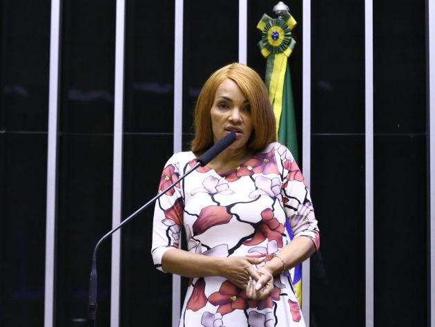 Flordelis (PSD-RJ) teve seu mandato cassado na Câmara dos Deputados
