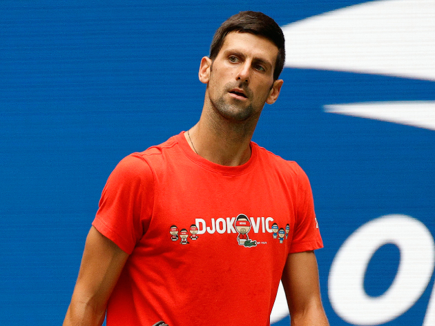 Presidente sérvio acusa governo australiano de “maltratar e humilhar” Djokovic