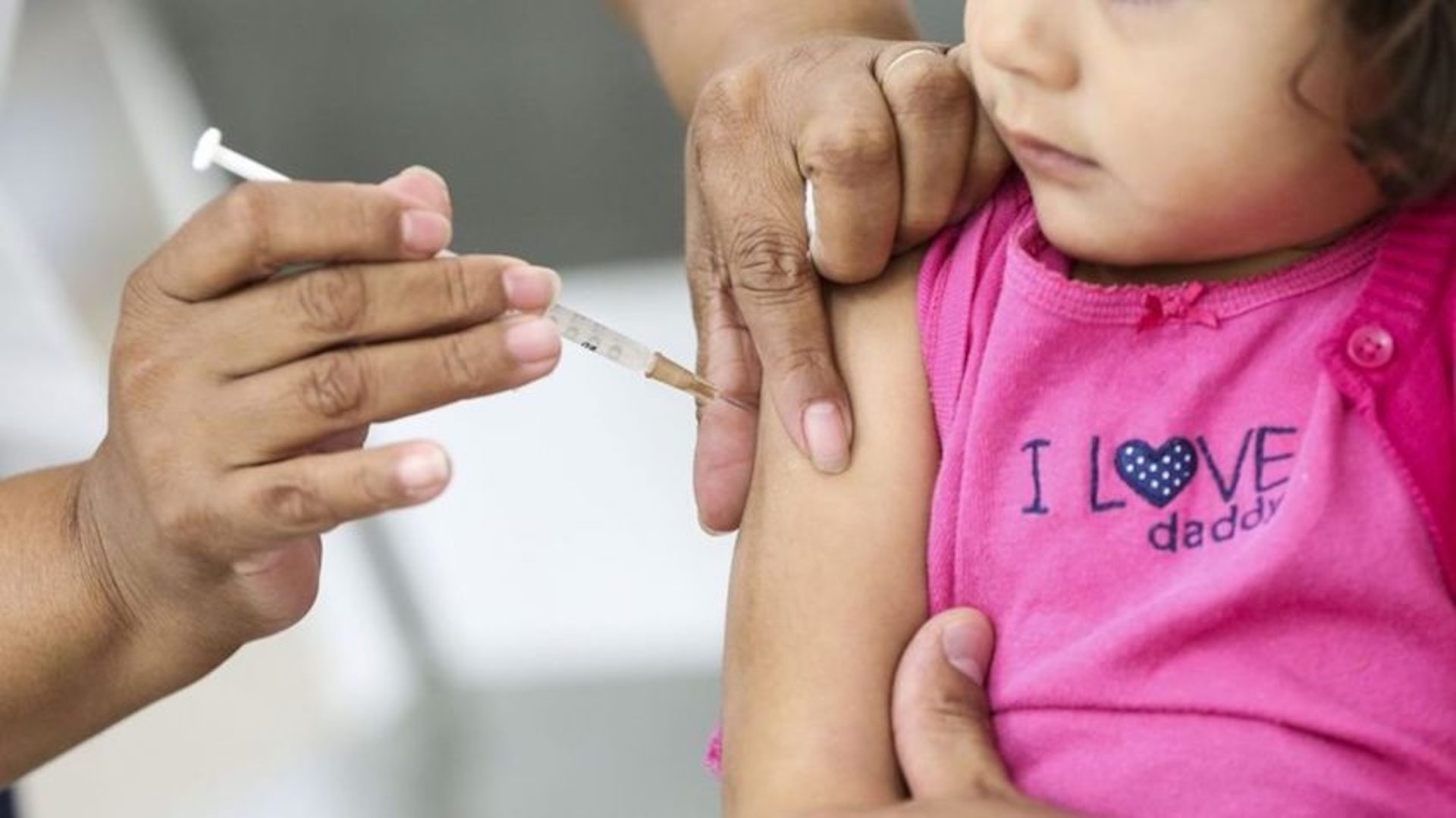 Atualmente, a única vacina aprovada pela Anvisa para uso infantil é a da Pfizer