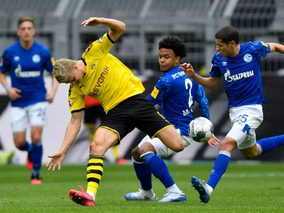 Borussia Dortmund x Schalke 04: onde assistir, horário e escalações do jogo  da Bundesliga