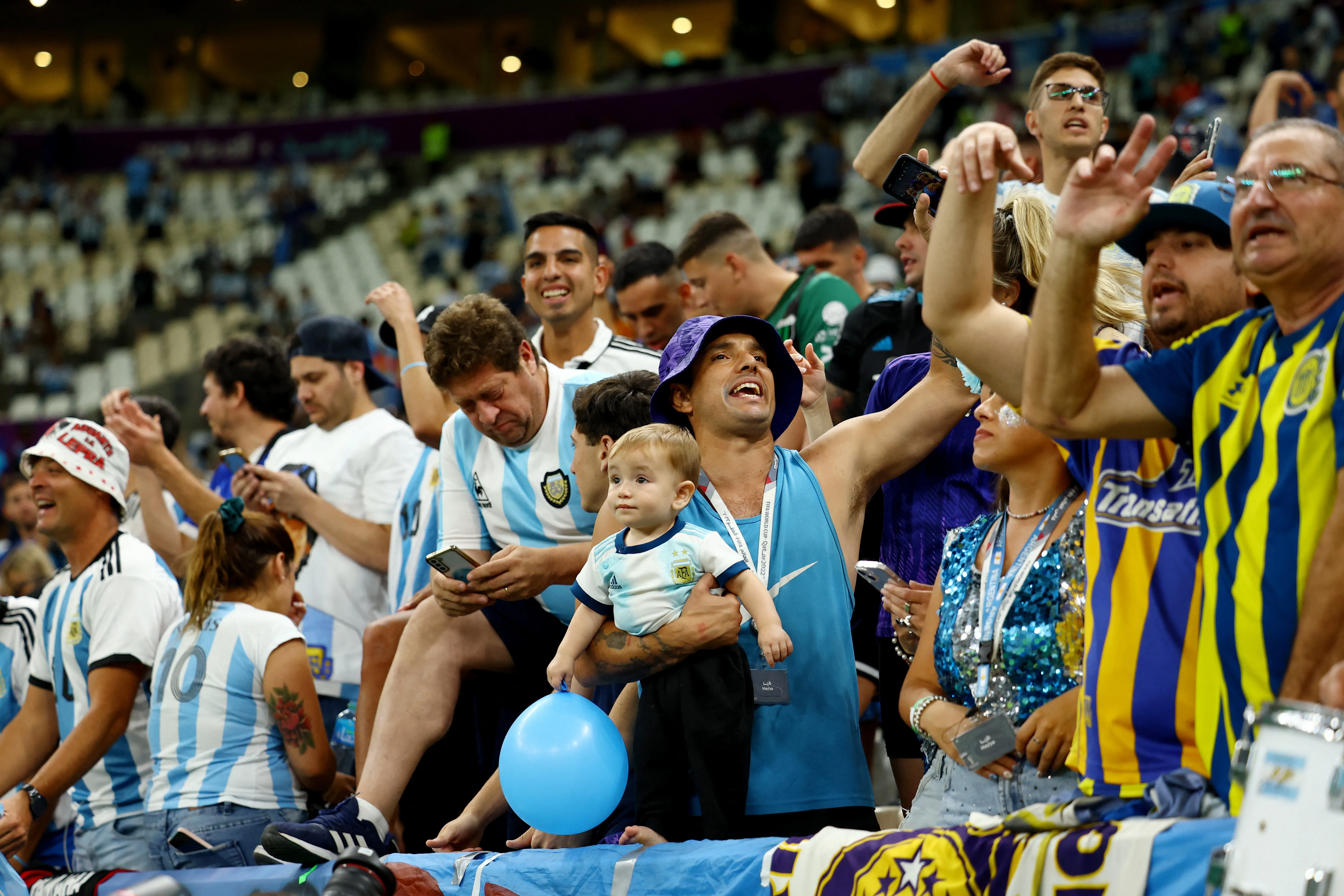 Em jogo dramático, Argentina sofre empate da Holanda, mas