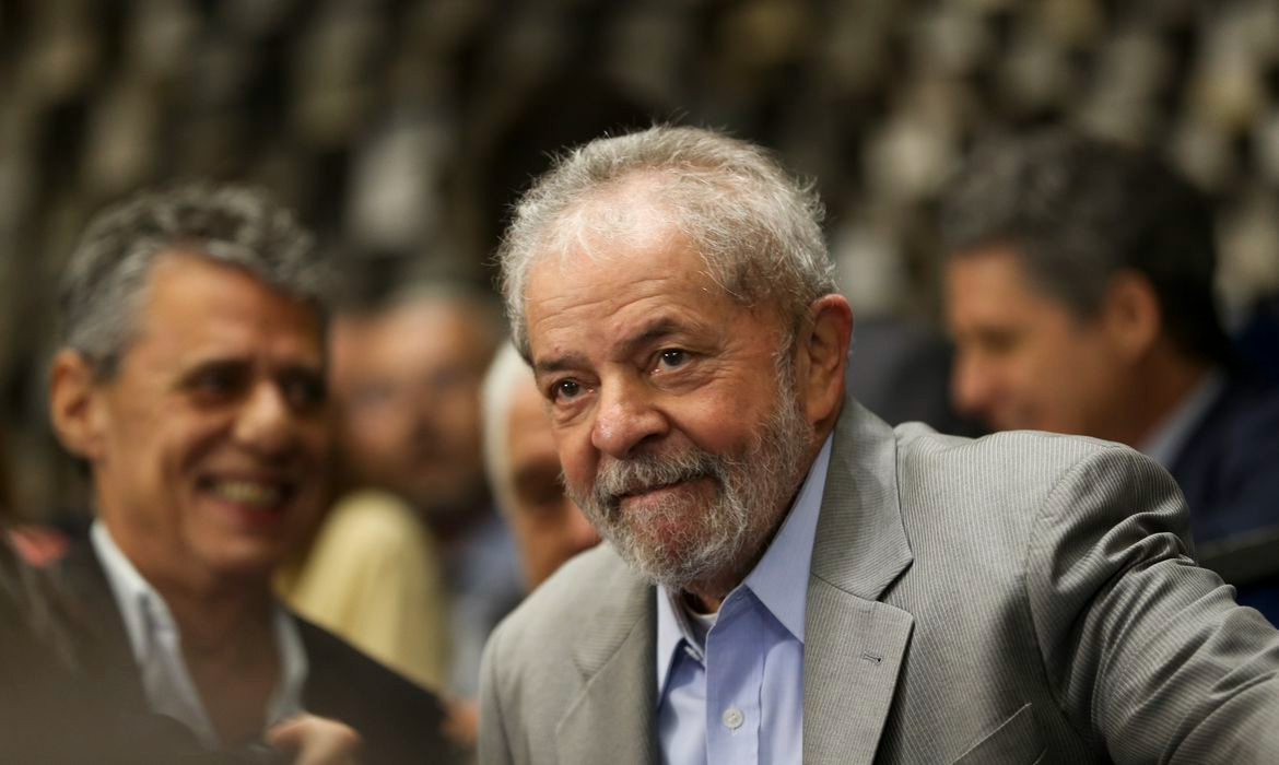 A reunião de ex-presidenciáveis ocorreu em um hotel. Foto: Agência Brasil