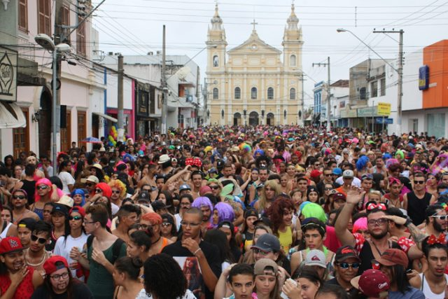 Serão 20 marchinhas selecionadas  Divulgação 