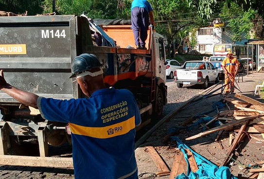 A construção não possuía nenhuma autorização para estar no local Divulgação/Secretaria Municipal de Ordem Pública