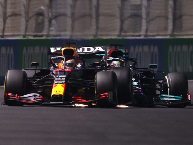 Hamilton critica postura de Verstappen em Jeddah: "Passou dos limites"