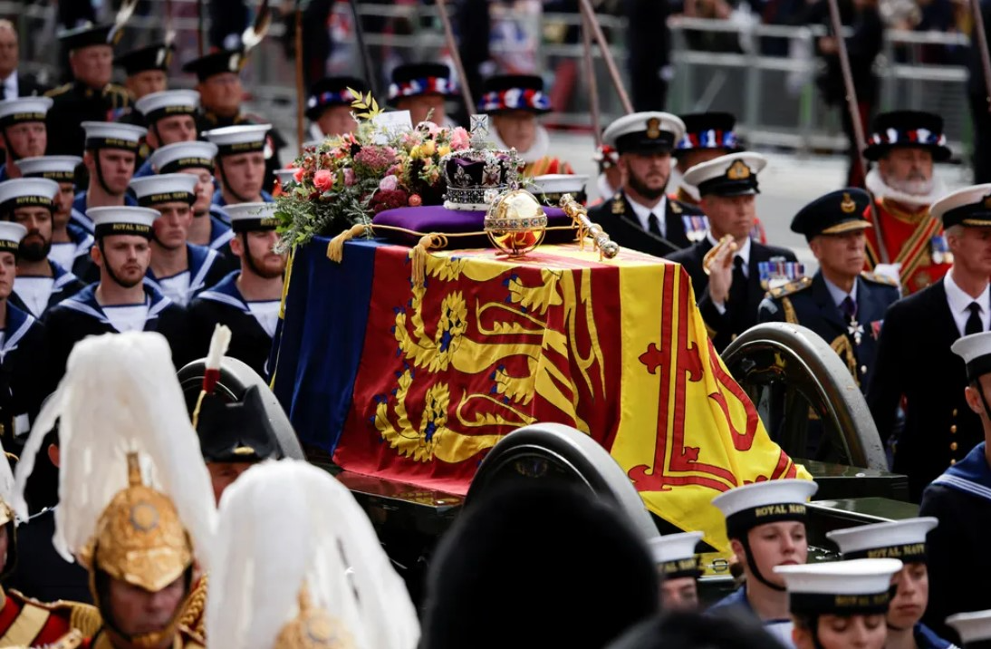 Elizabeth II foi homenageada por dez dias Foto: Reuters 