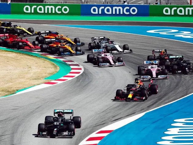 GP da Espanha promete mais um capítulo da briga intensa entre Lewis Hamilton e Max Verstappen