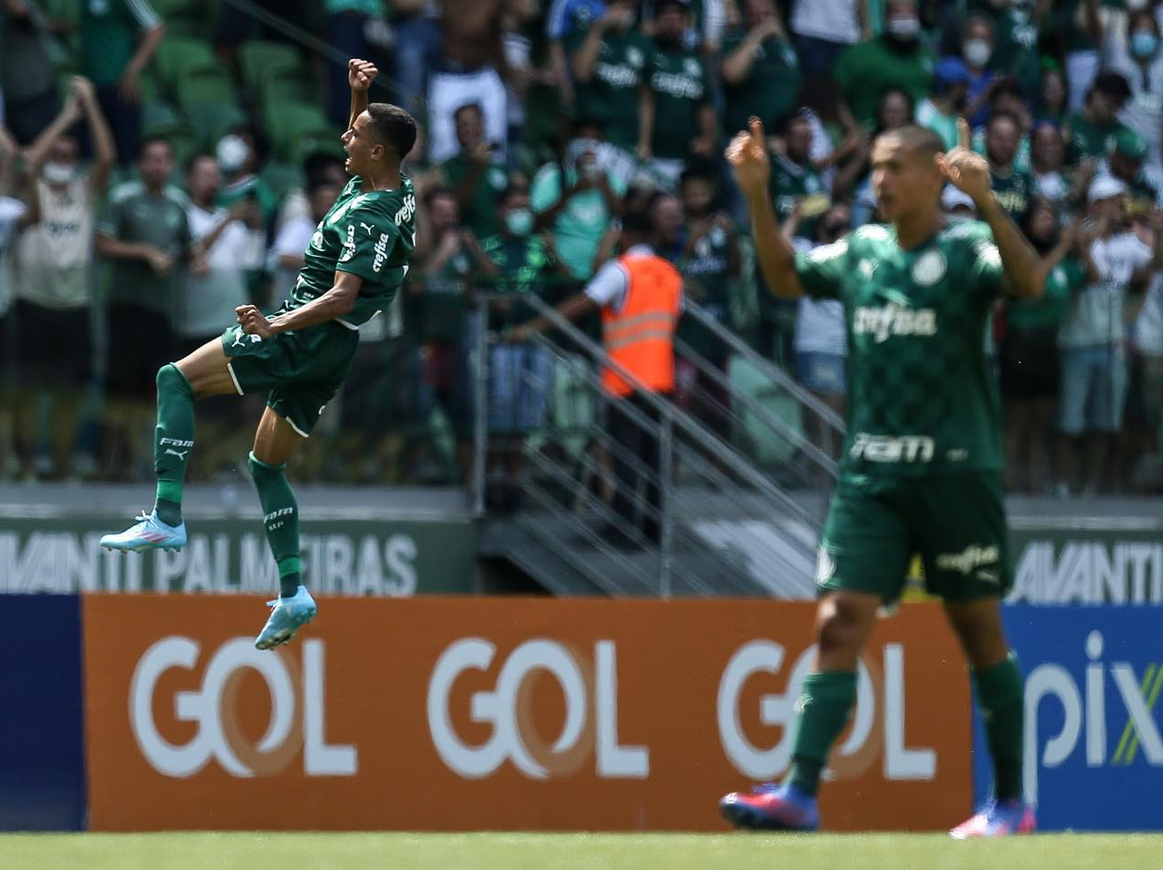 Os garotos do Palmeiras golearam o Santos para conquistar a Copinha