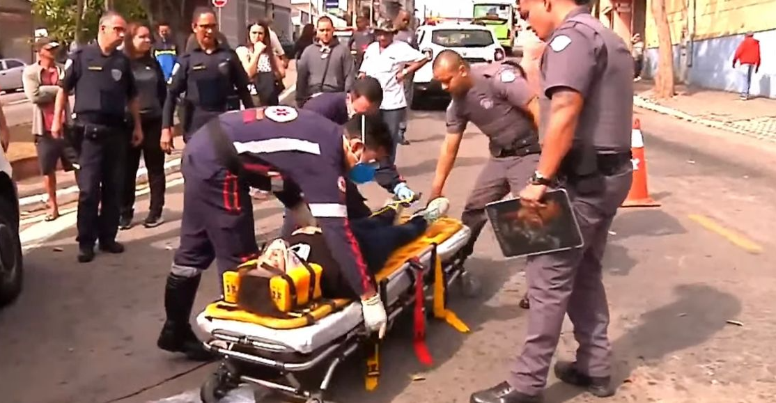 A mulher foi socorrida pelo Samu e encaminhada para atendimento médico TV Band Vale