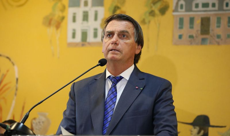 Bolsonaro sanciona Orçamento de 2022; vetos em gastos ainda não foram detalhados