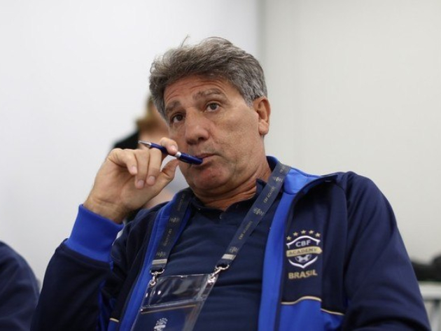 Renato Gaúcho participa do curso de licença pro da Fifa para treinadores
