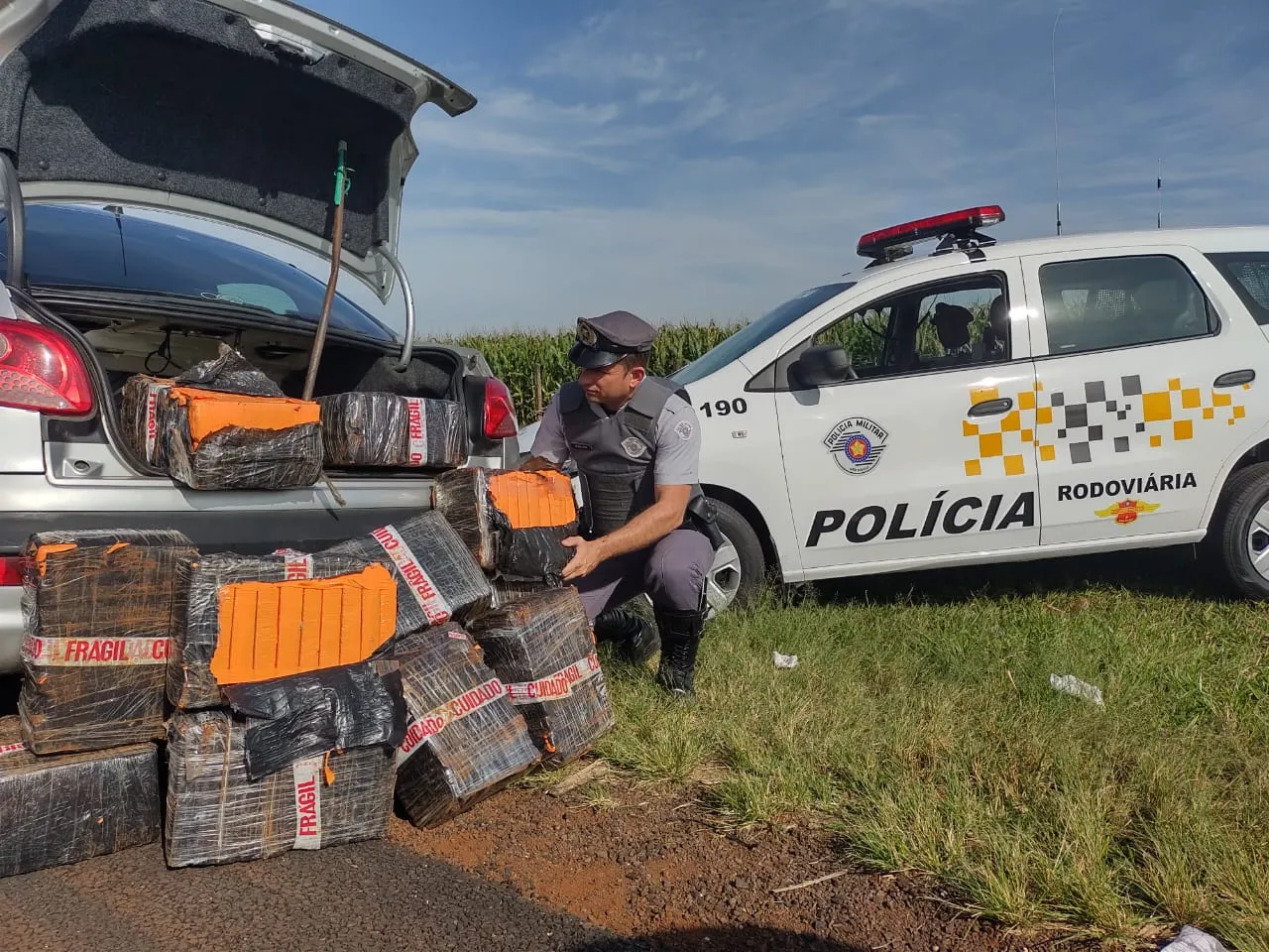 O motorista foi preso por tráfico de drogas