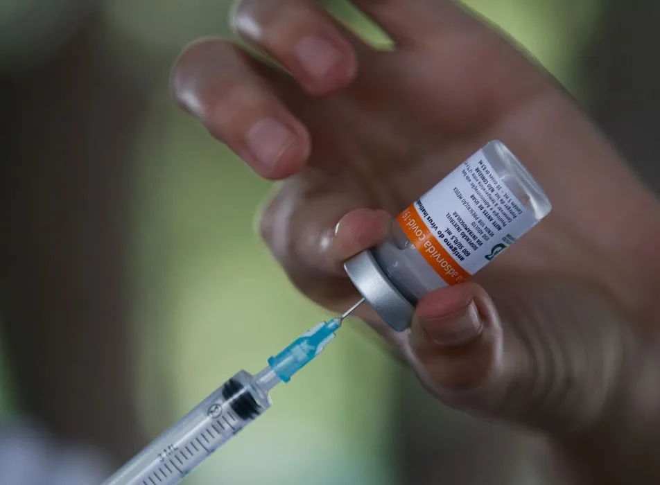O prefeito anunciou ainda a previsão do início da aplicação da dose de reforço da vacina contra a Covid-19 para idosos em outubro
