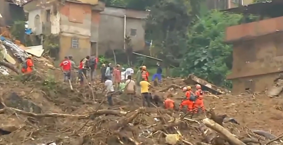 Defesa Civil aciona sirenes para aviso de previsão de chuva forte em Petrópolis Reprodução