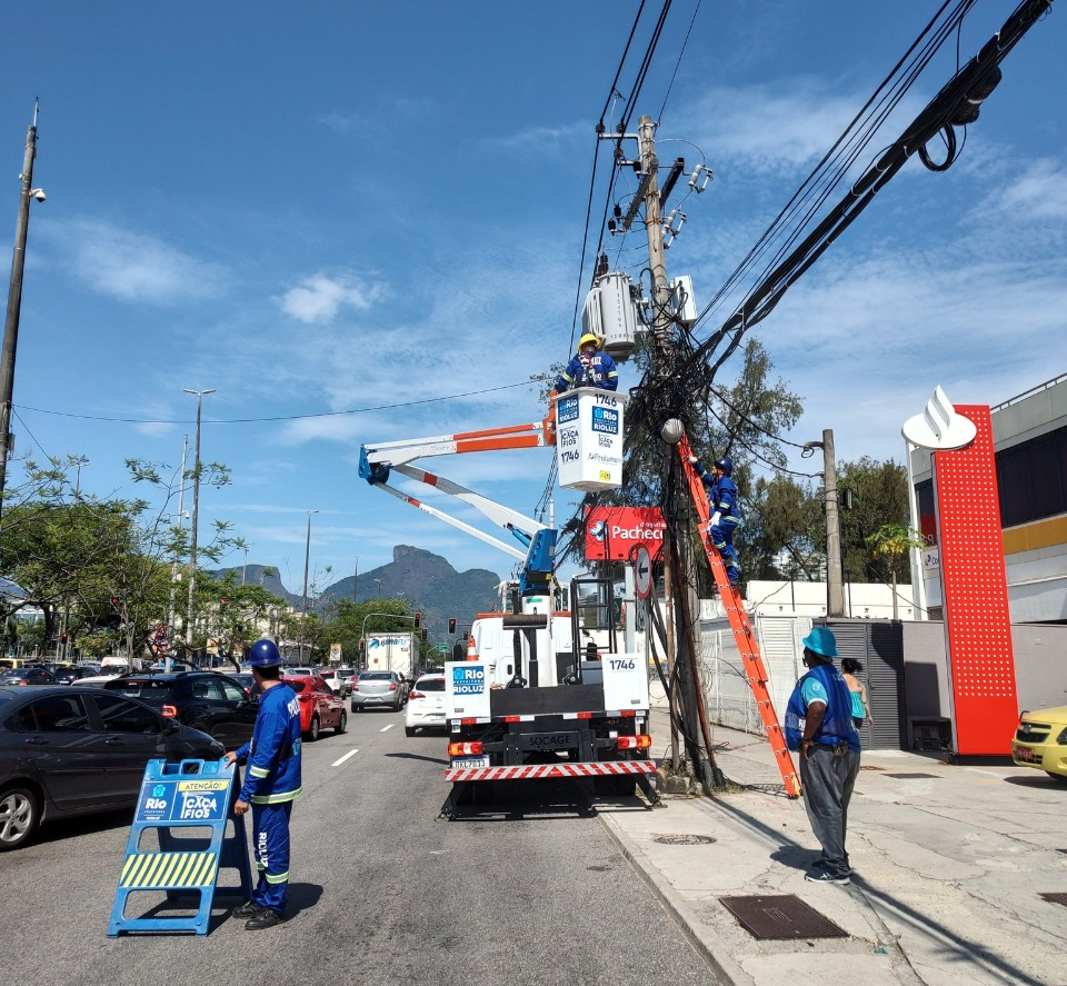 Programa Caça Fios completou um mês de operação Divulgação/Prefeitura do Rio