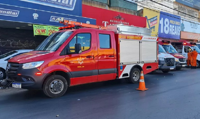 Mulher de 34 anos trabalhava em restaurante quando a panela de pressão explodiu Divulgação/Corpo de Bombeiros do DF