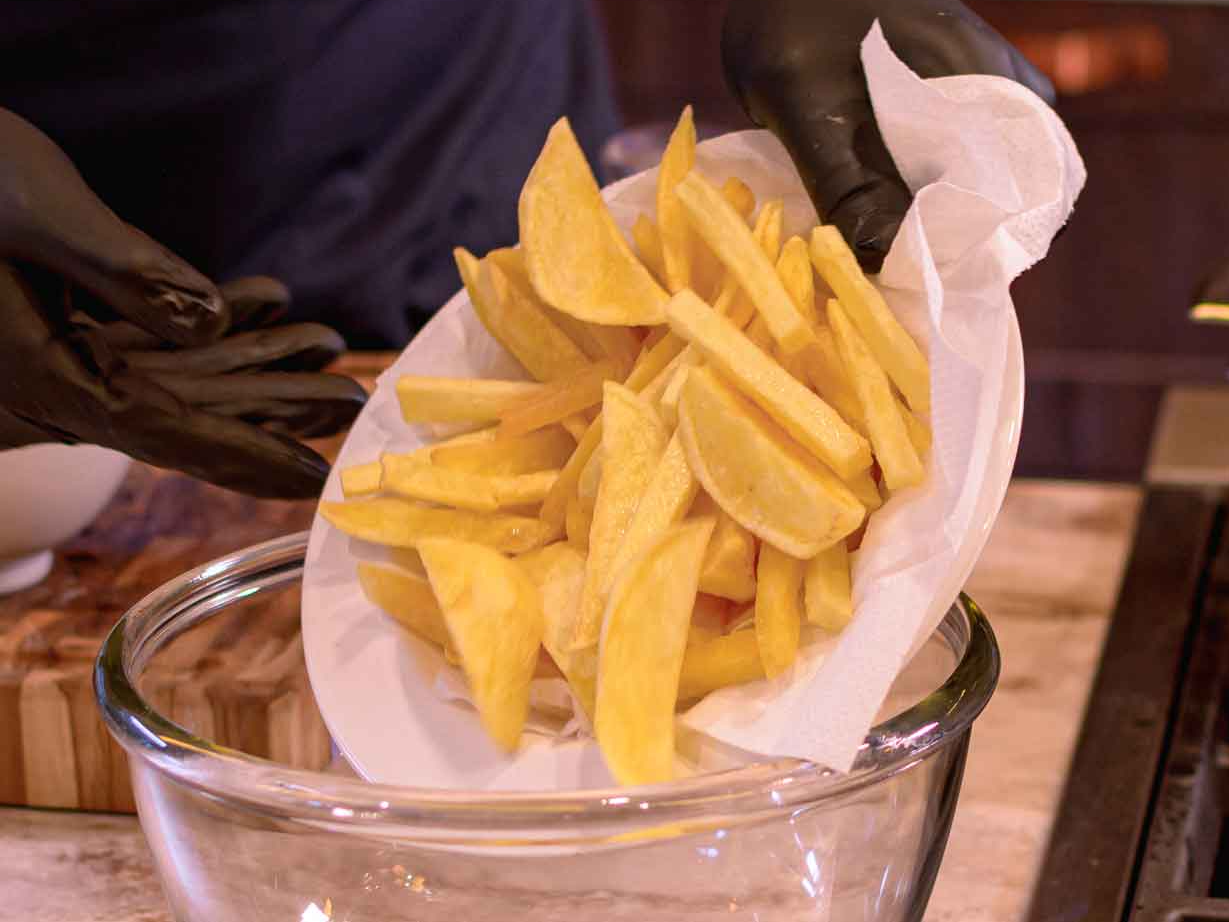 Batata frita em rodelas - sequinha e crocante!, Receita